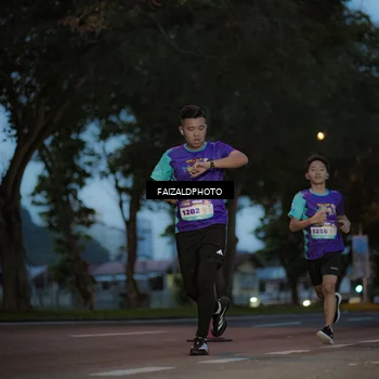 Runner Photo 8326514