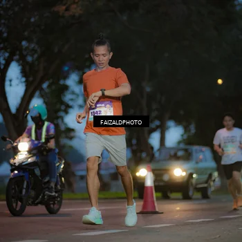 Runner Photo 8326526
