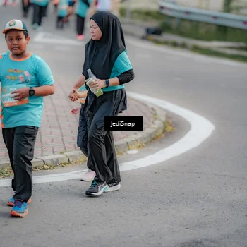 Runner Photo 8326528