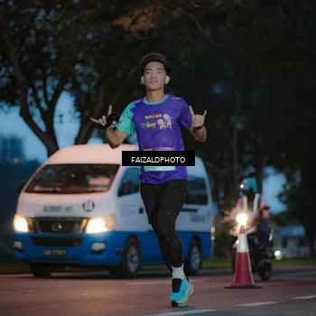 Runner Photo 8326529
