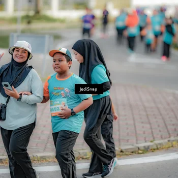 Runner Photo 8326535