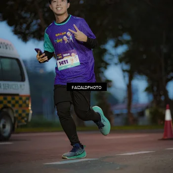 Runner Photo 8326539
