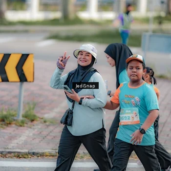 Runner Photo 8326547