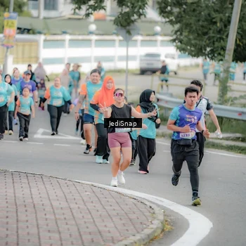 Runner Photo 8326561