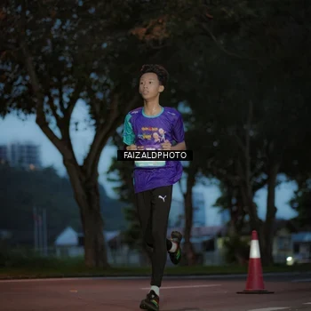 Runner Photo 8326562