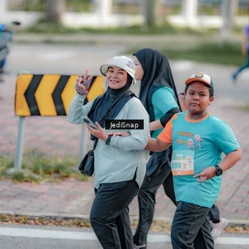 Runner Photo 8326563