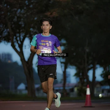 Runner Photo 8326569