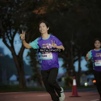 Runner Photo 8326578