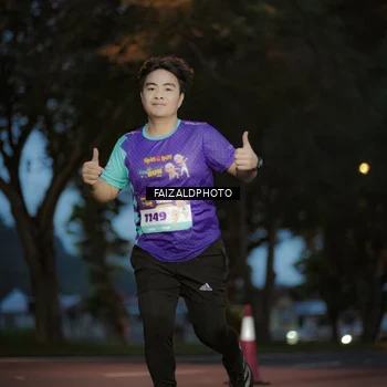 Runner Photo 8326588