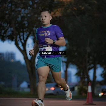 Runner Photo 8326598