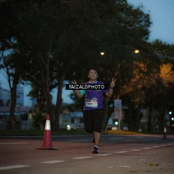Runner Photo 8326607