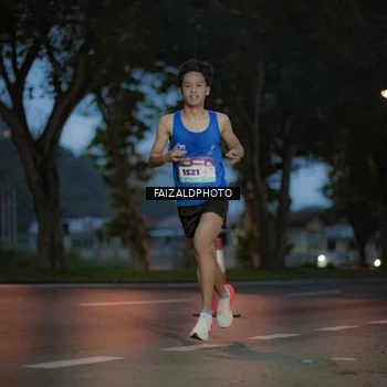 Runner Photo 8326614
