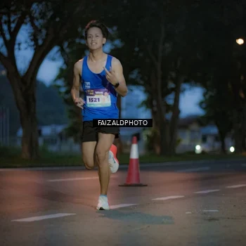 Runner Photo 8326619