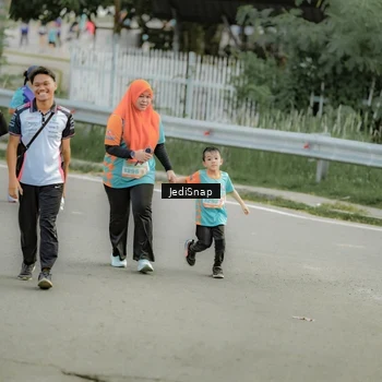 Runner Photo 8326629