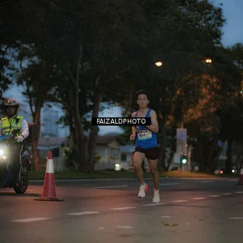 Runner Photo 8326630