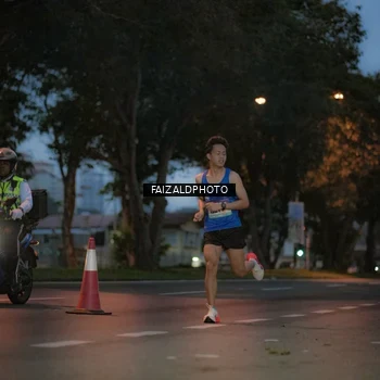 Runner Photo 8326631
