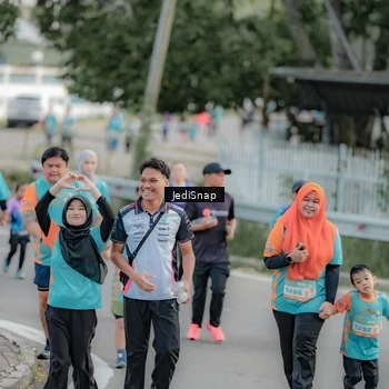 Runner Photo 8326642