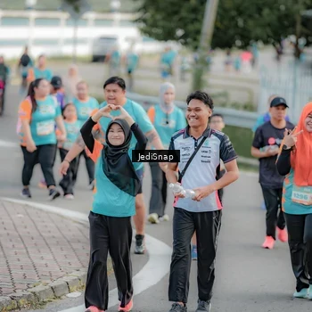 Runner Photo 8326646