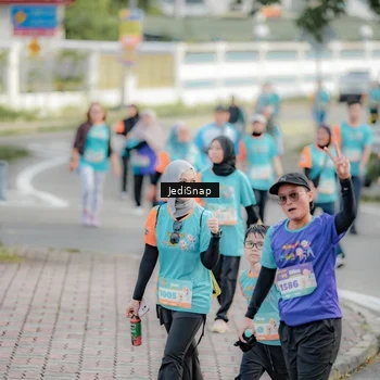 Runner Photo 8326681