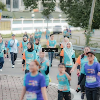 Runner Photo 8326683