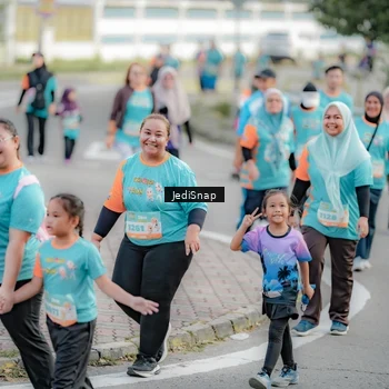 Runner Photo 8326712
