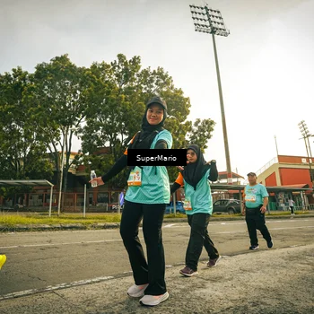 Runner Photo 8326732
