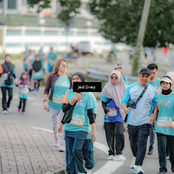 Runner Photo 8326733