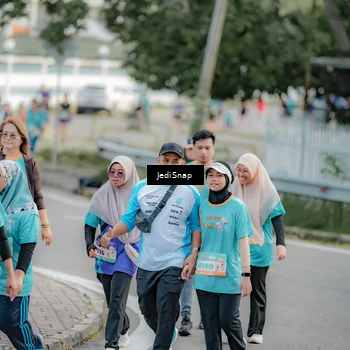 Runner Photo 8326751
