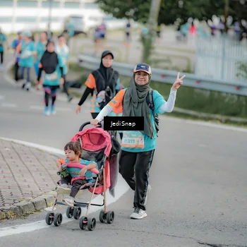 Runner Photo 8326772