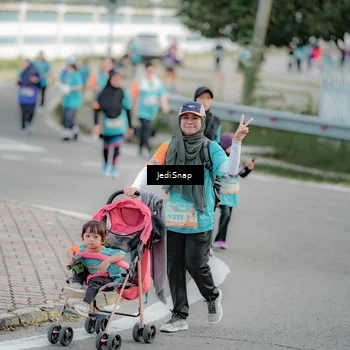 Runner Photo 8326775