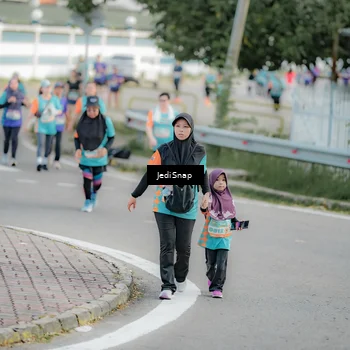 Runner Photo 8326778