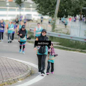 Runner Photo 8326785