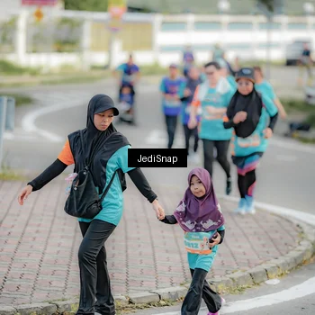 Runner Photo 8326793