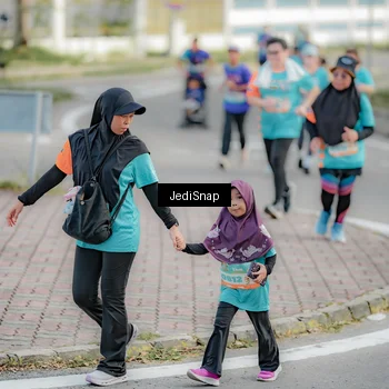 Runner Photo 8326795