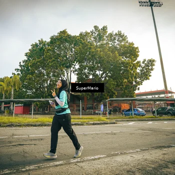 Runner Photo 8326848