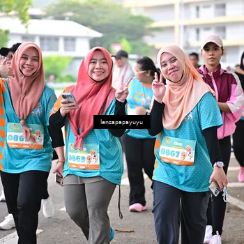 Runner Photo 8326858