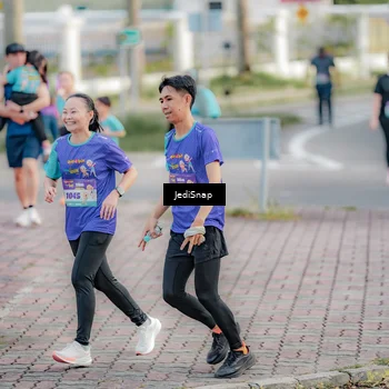 Runner Photo 8326922