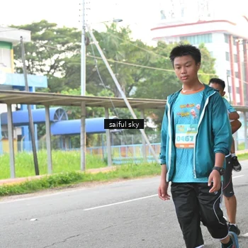 Runner Photo 8326982