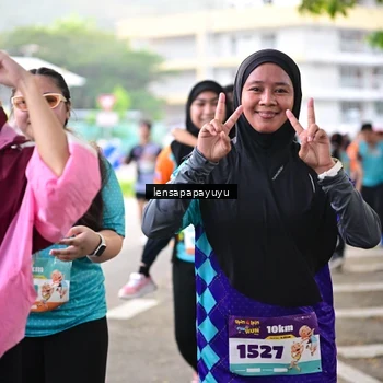 Runner Photo 8326995