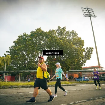 Runner Photo 8327031