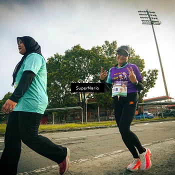 Runner Photo 8327113