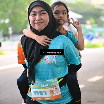 Runner Photo 8327114