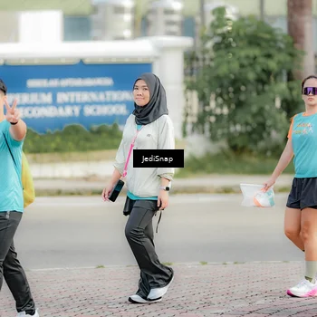 Runner Photo 8327118