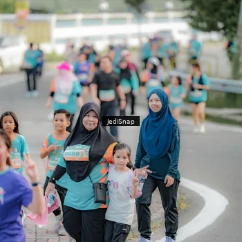 Runner Photo 8327175