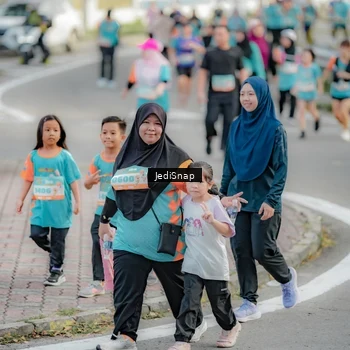 Runner Photo 8327177