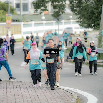 Runner Photo 8327197