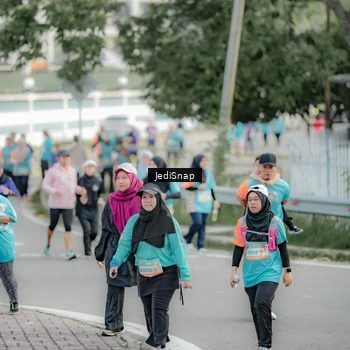 Runner Photo 8327234