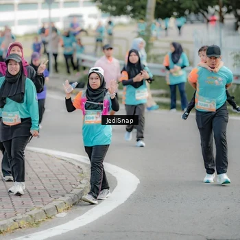 Runner Photo 8327243