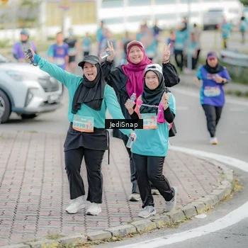 Runner Photo 8327262