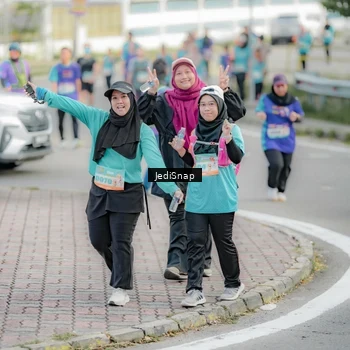 Runner Photo 8327263